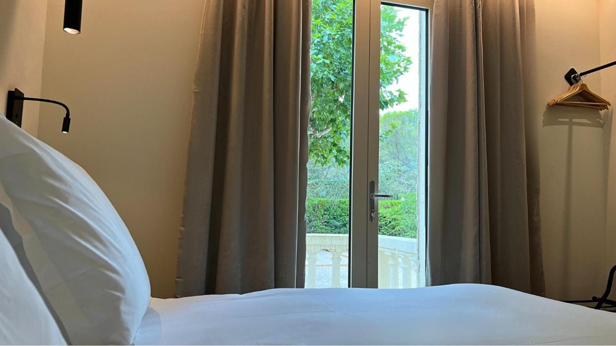 Soko Hotels-Pont Du Gard Remoulins Eksteriør bilde